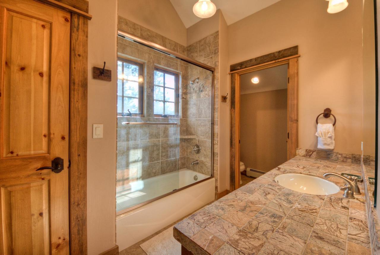 ביג סקיי Antler Ridge Lodge מראה חיצוני תמונה