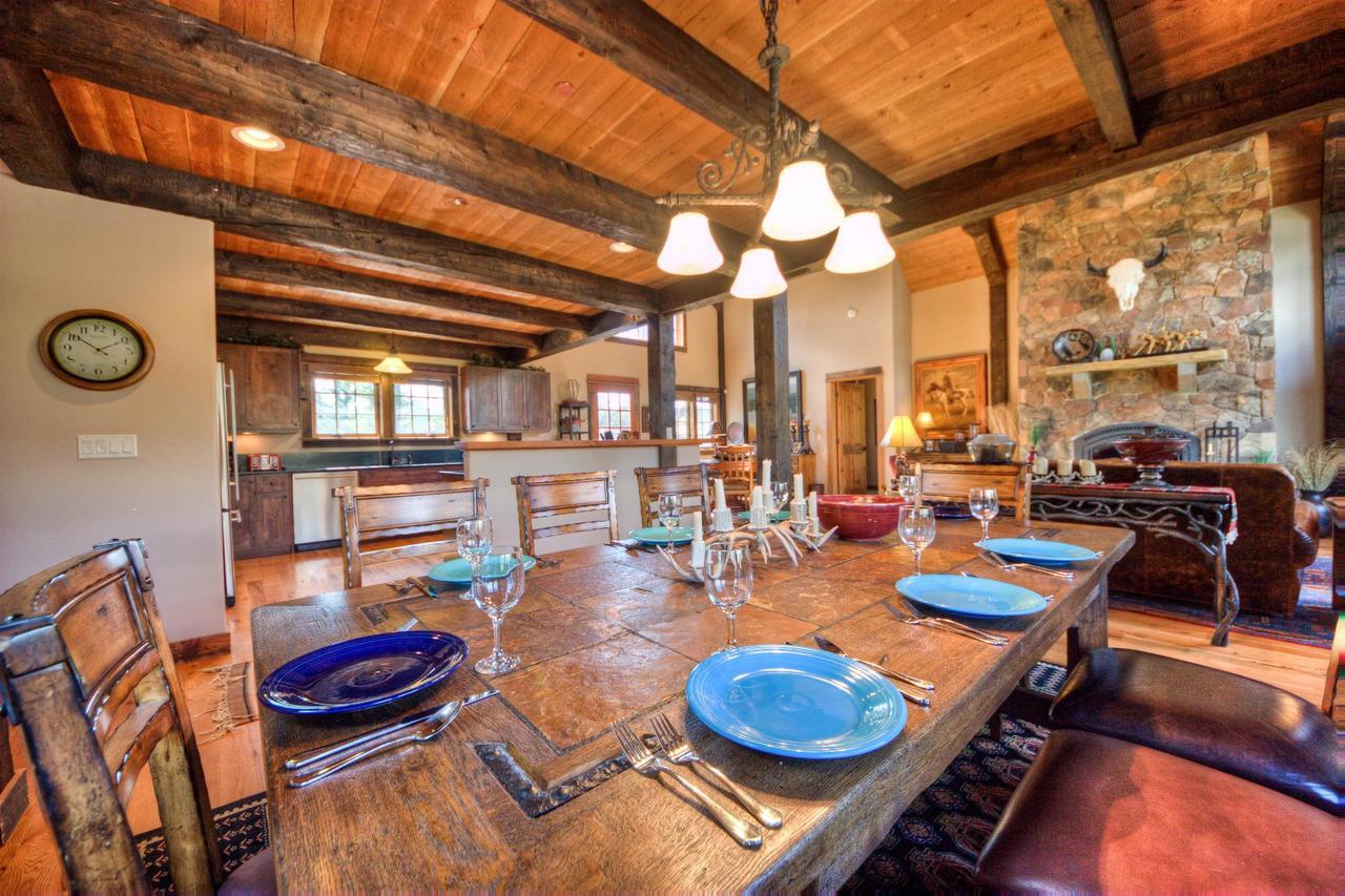 ביג סקיי Antler Ridge Lodge מראה חיצוני תמונה