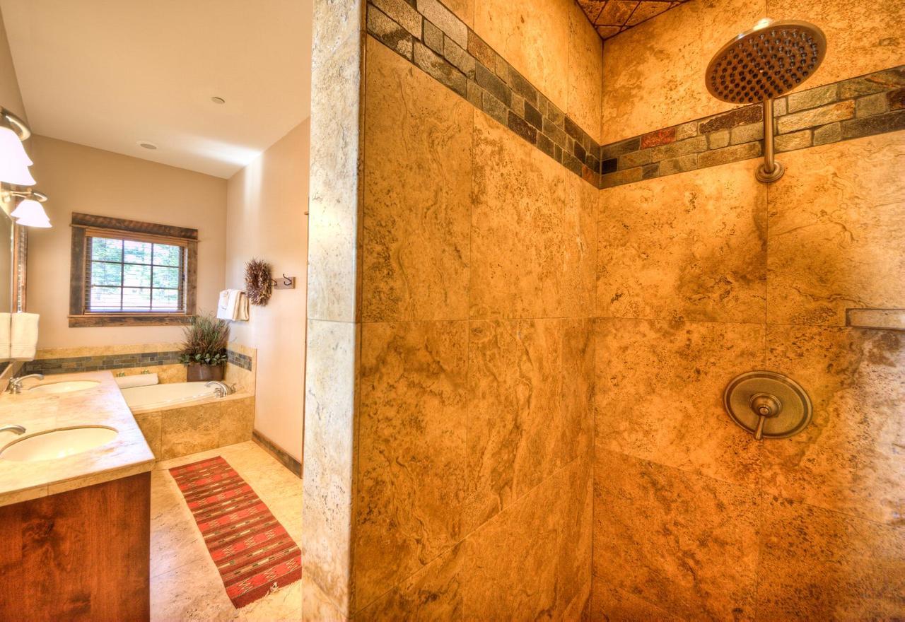 ביג סקיי Antler Ridge Lodge מראה חיצוני תמונה